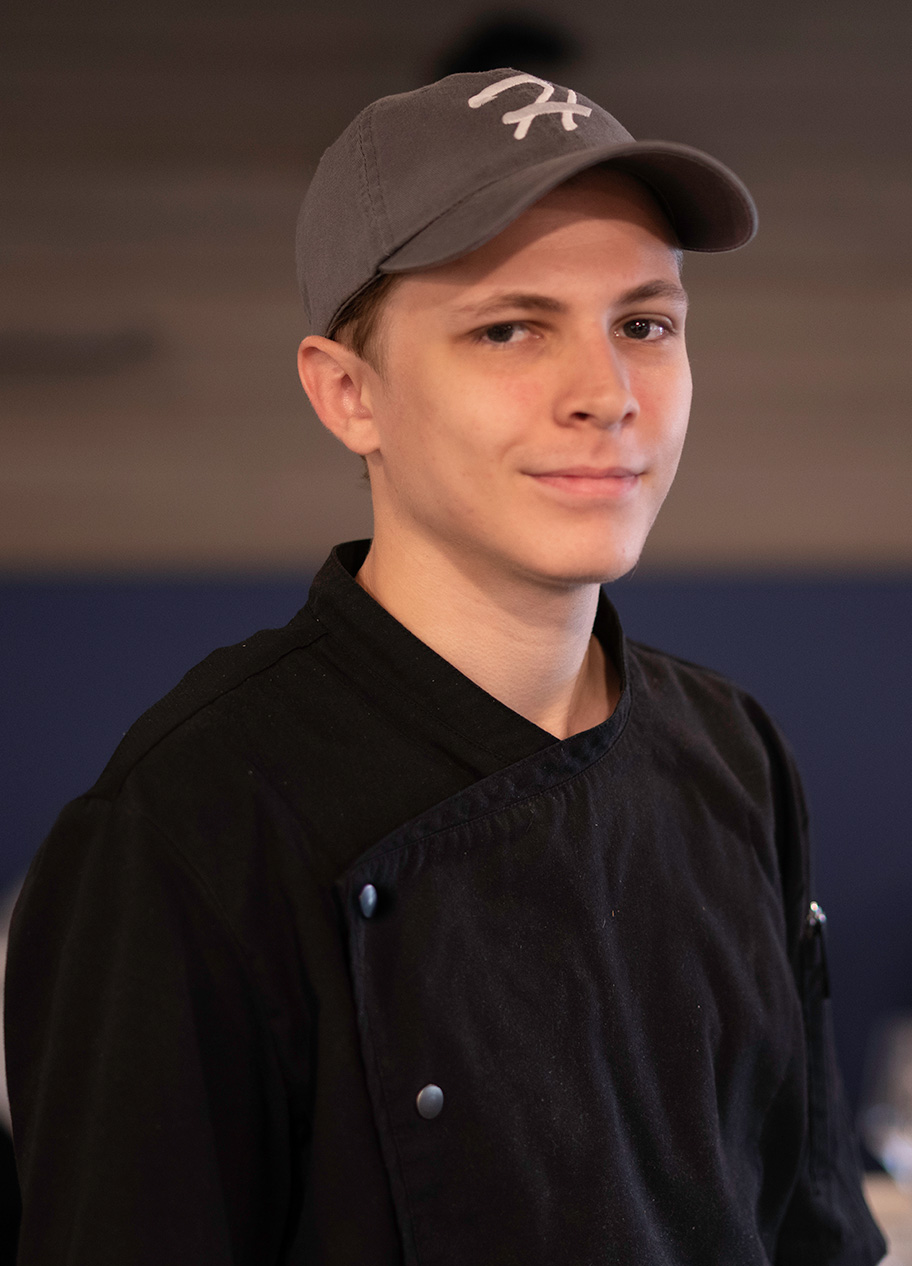 Robert mccormack harold s restaurant